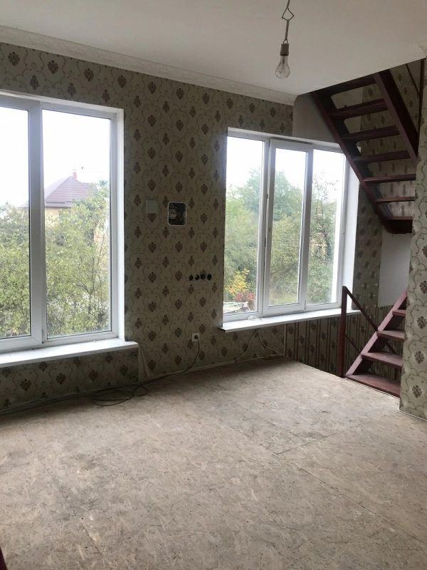 House for sale. 4 rooms, 260 m², 4 floors. Zovnishnya, Kyiv. 