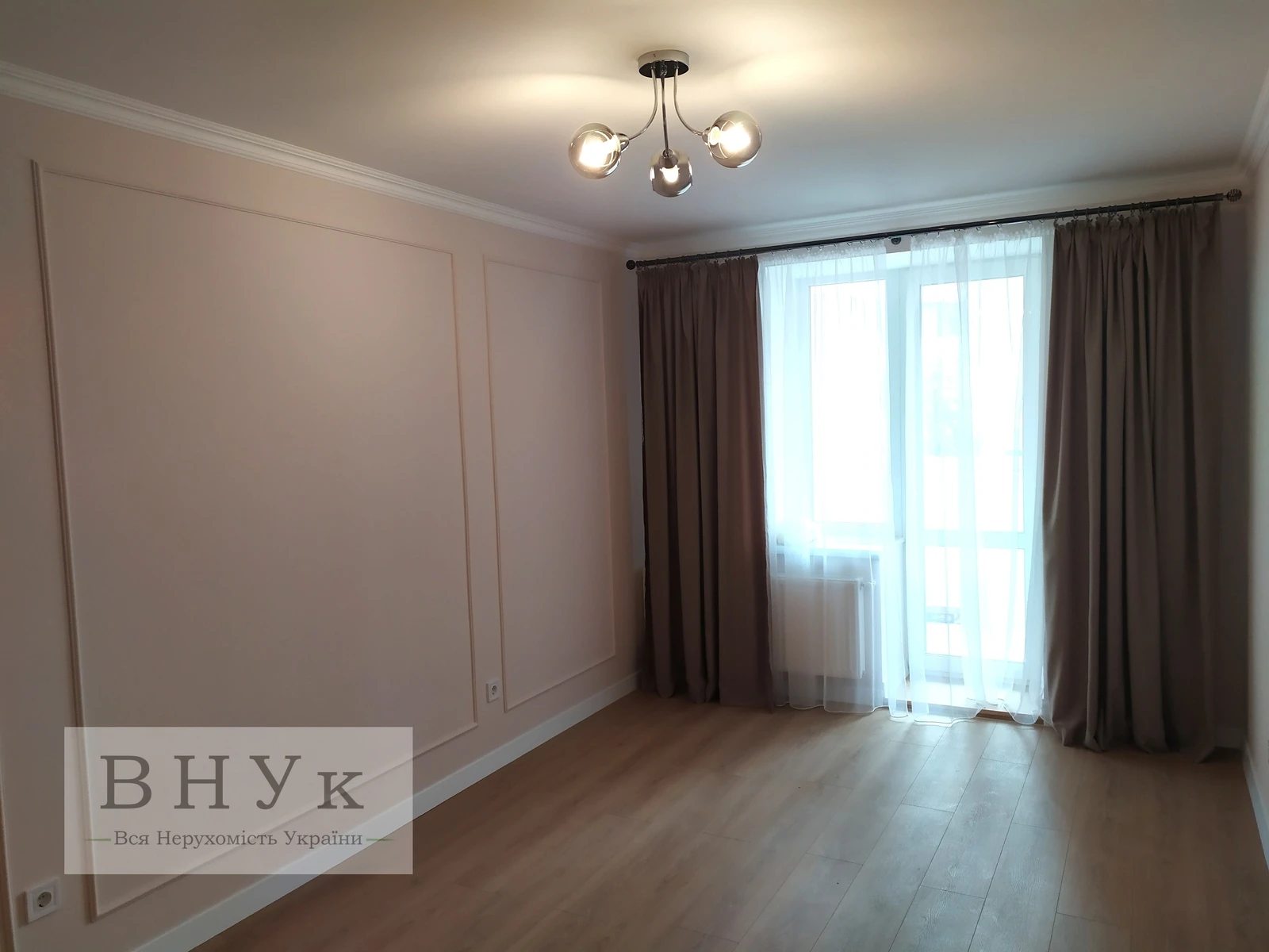 Продаж квартири 2 кімнати, 74 m², 3 пов./11 поверхів. Лучаківського вул., Тернопіль. 