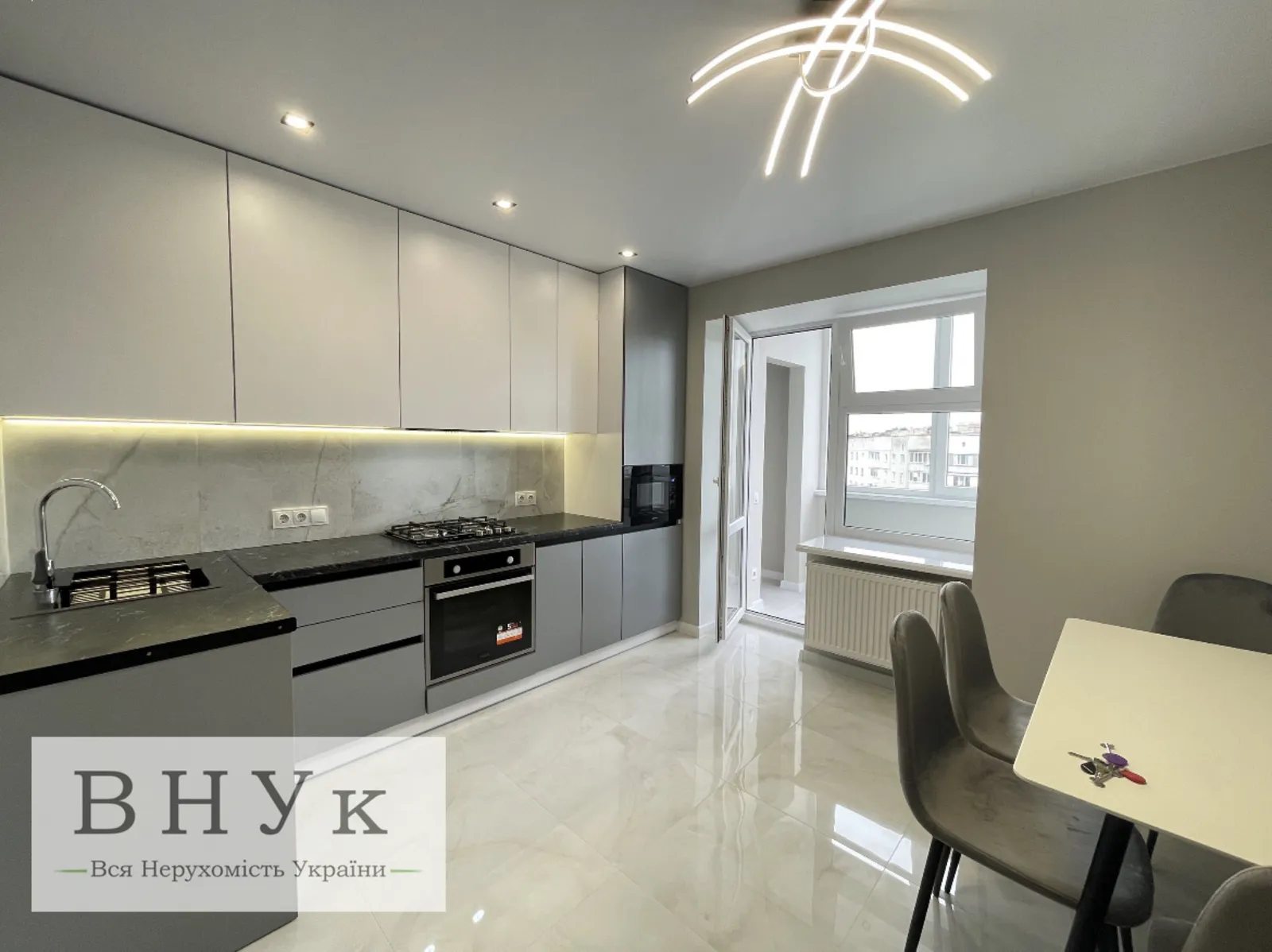 Продаж квартири 1 кімната, 43 m², 9 пов./10 поверхів. Довженка О. вул., Тернопіль. 