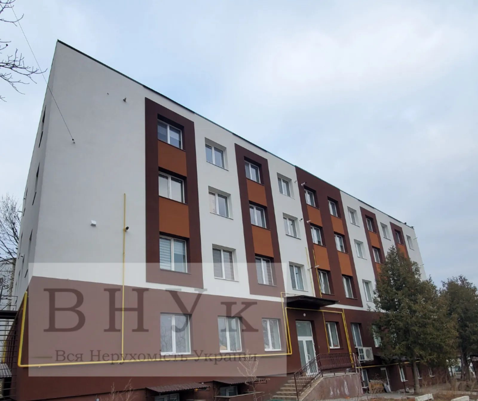 Apartments for sale. 2 rooms, 65 m², 2nd floor/4 floors. Doroshenka Hetmana vul., Ternopil. 