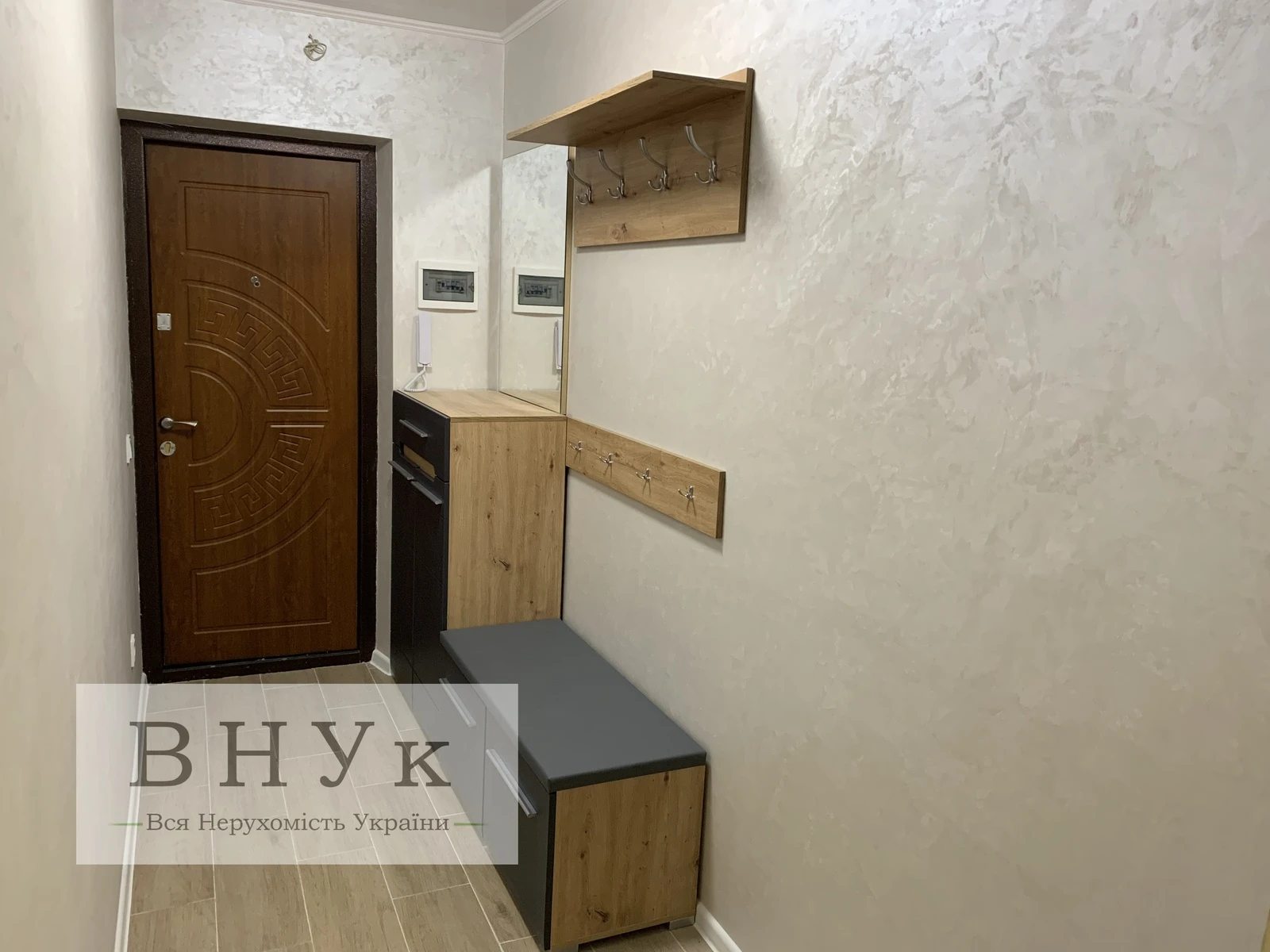 Apartments for sale 2 rooms, 70 m², 10th fl./11 floors. Sakharova , Ternopil. 