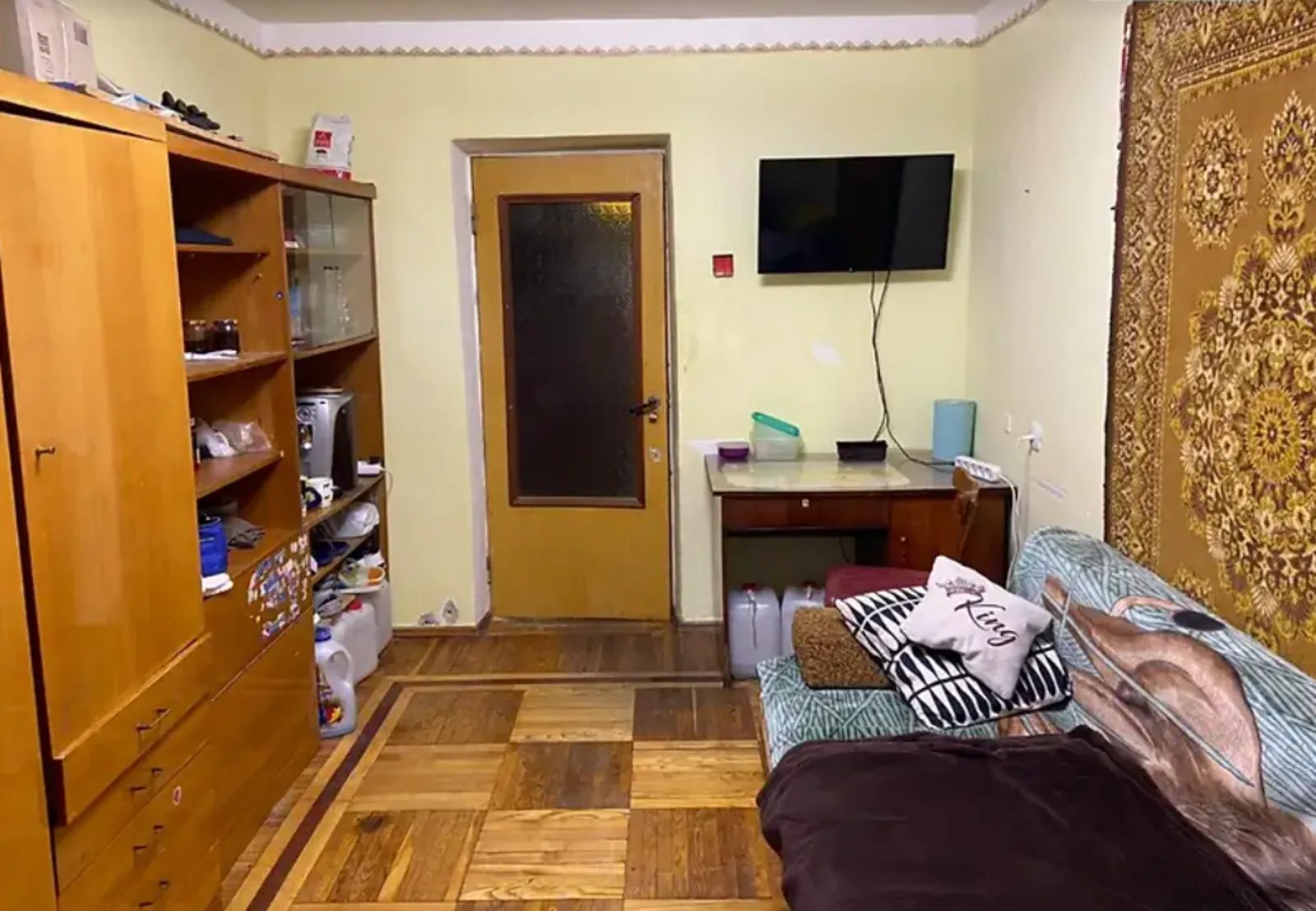 Продаж квартири. 5 rooms, 100 m², 1st floor/9 floors. Центр, Тернопіль. 