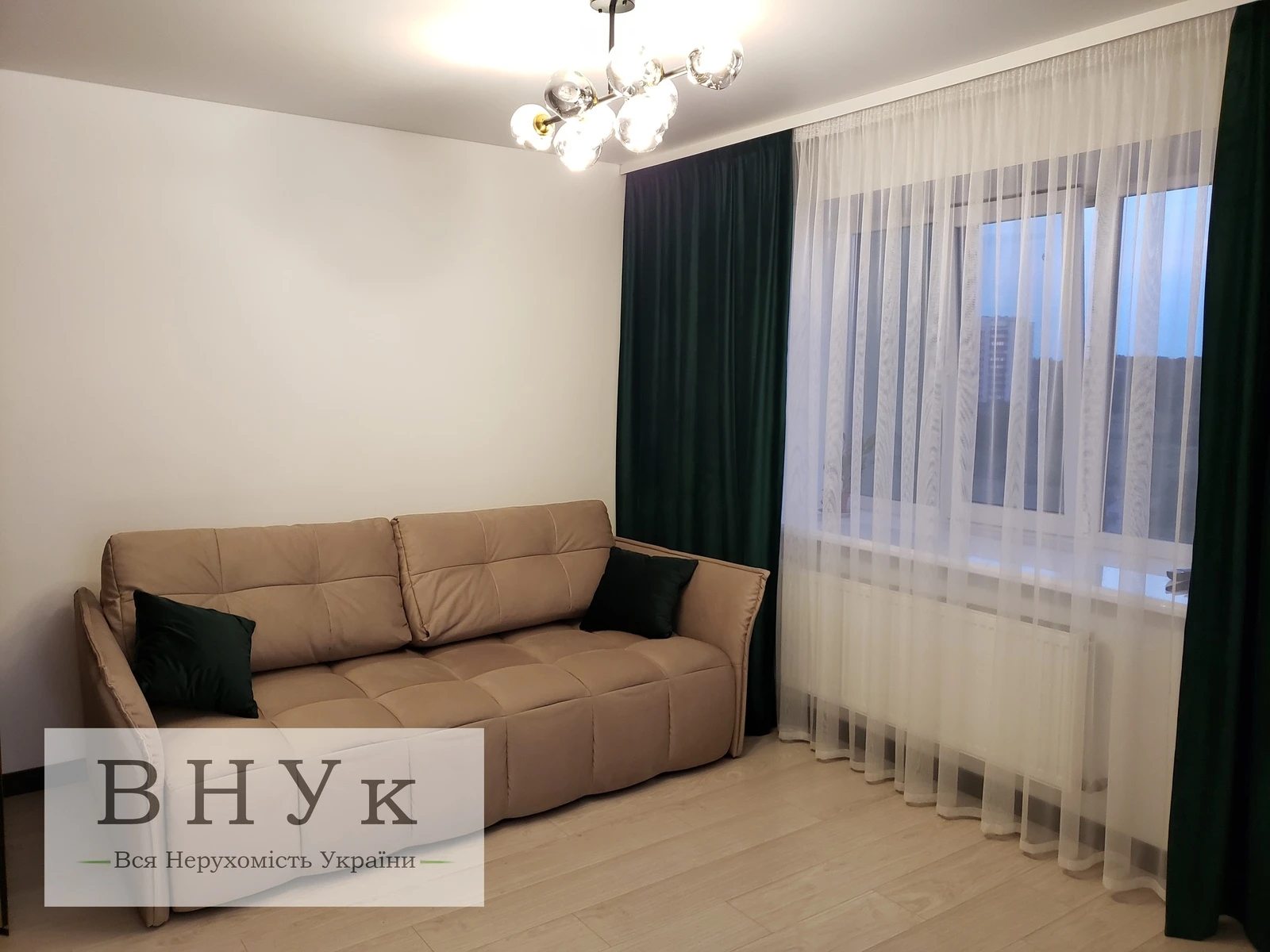 Apartments for sale. 1 room, 42 m², 10th floor/10 floors. Bentsalya vul., Ternopil. 