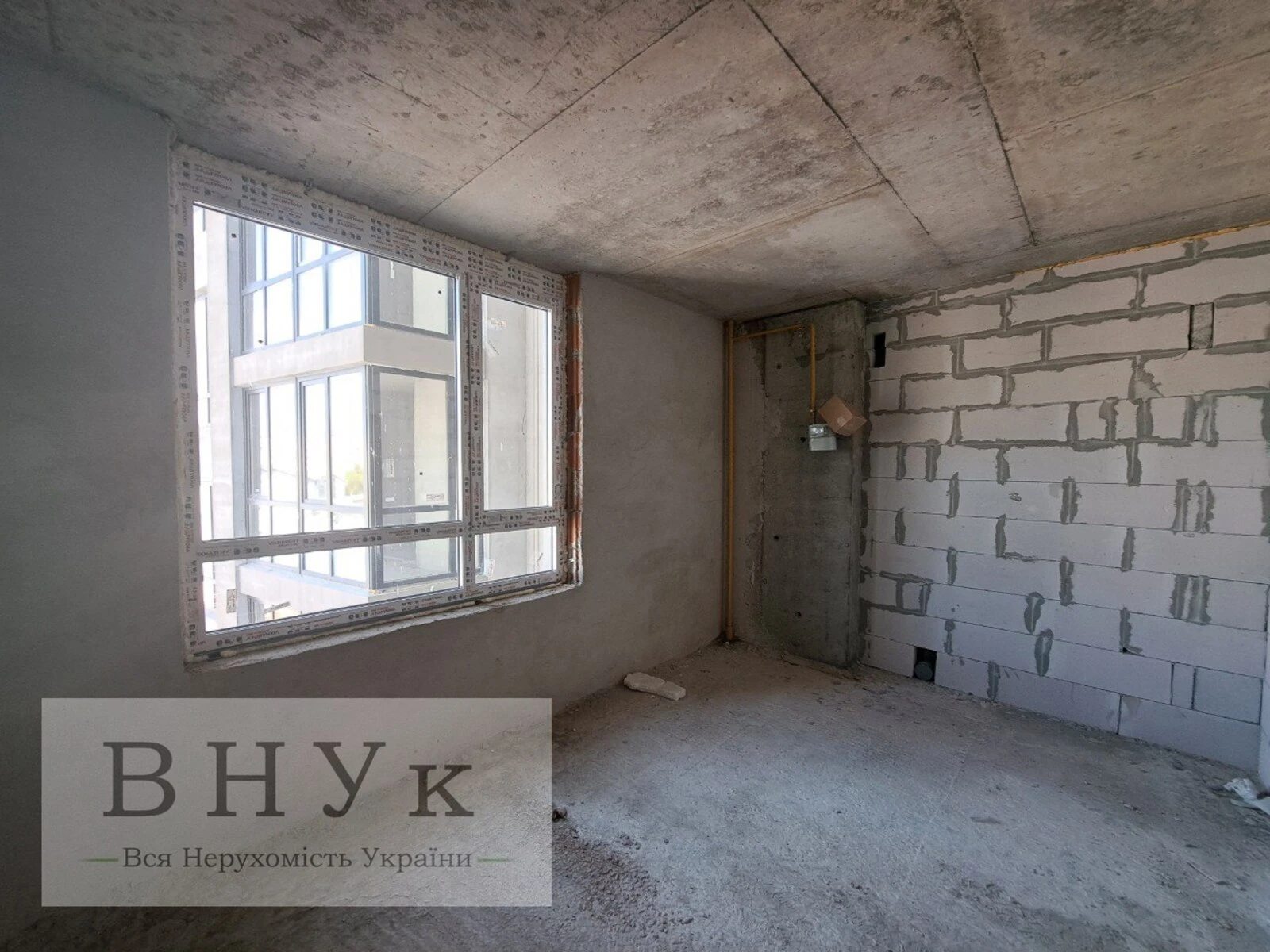 Apartments for sale 2 rooms, 747 m², 6th fl./10 floors. Zhyvova vul., Ternopil. 