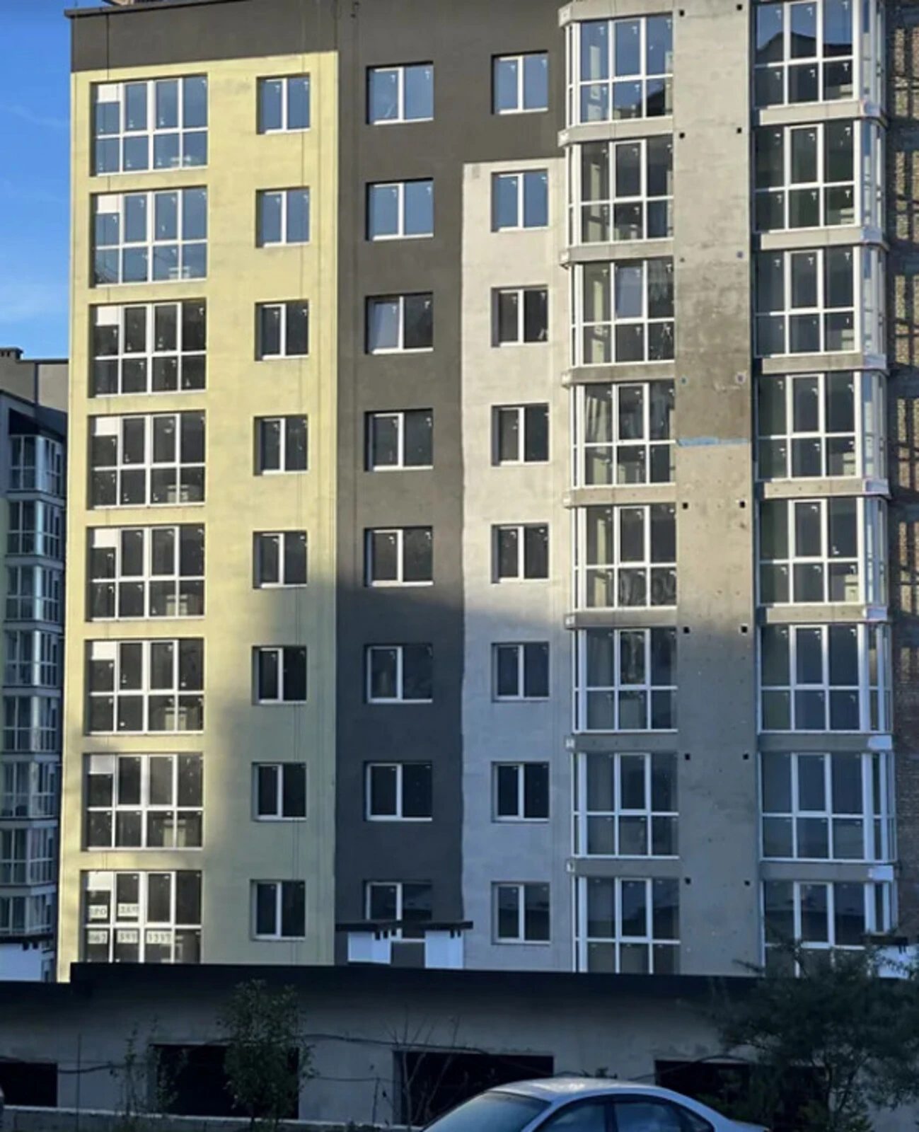 Apartments for sale. 1 room, 42 m², 9th floor/10 floors. Volodymyra Velykoho vul., Ternopil. 