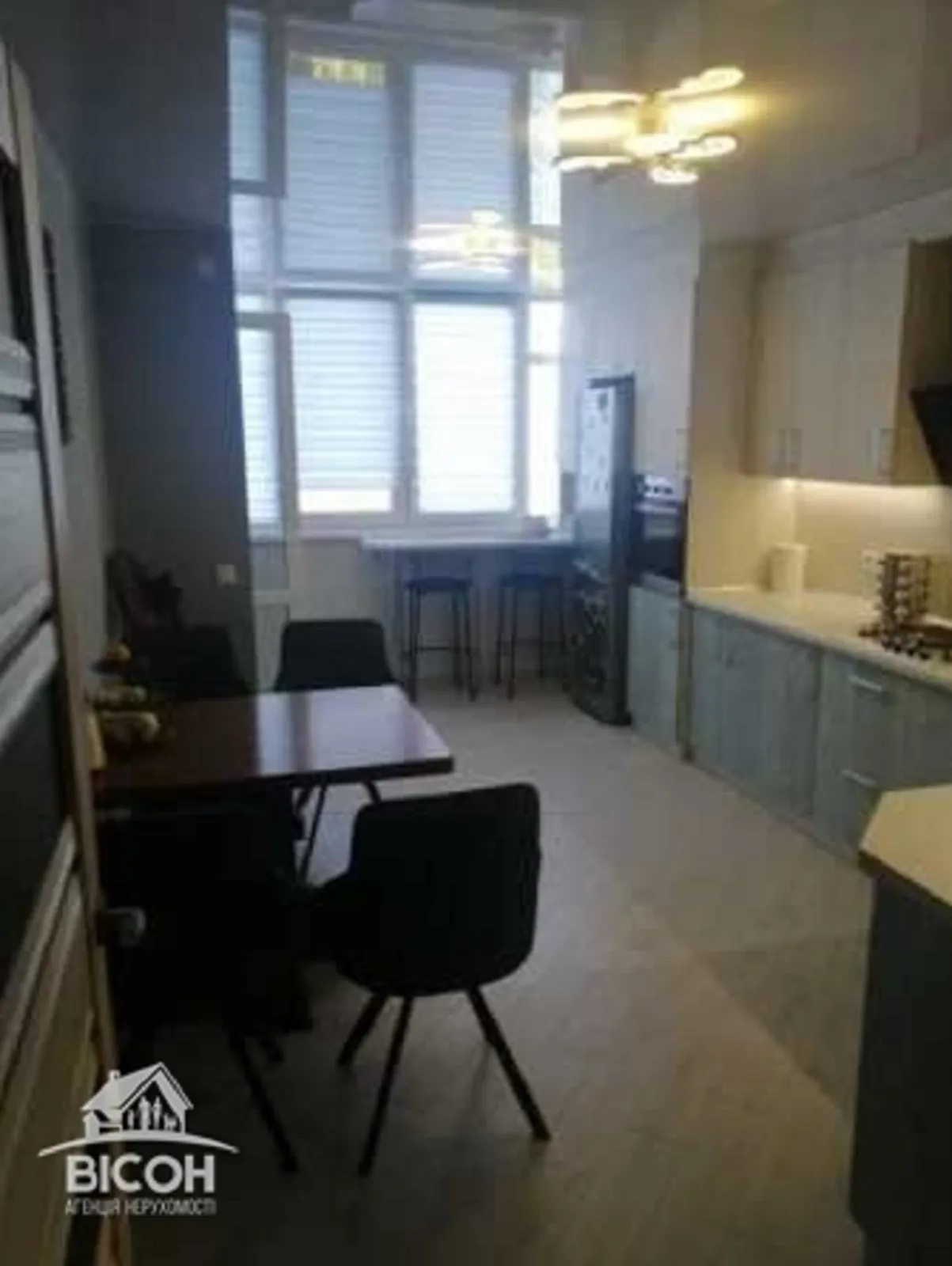 Apartments for sale. 2 rooms, 68 m², 10th floor/10 floors. Petra Batkivskoho vul., Ternopil. 