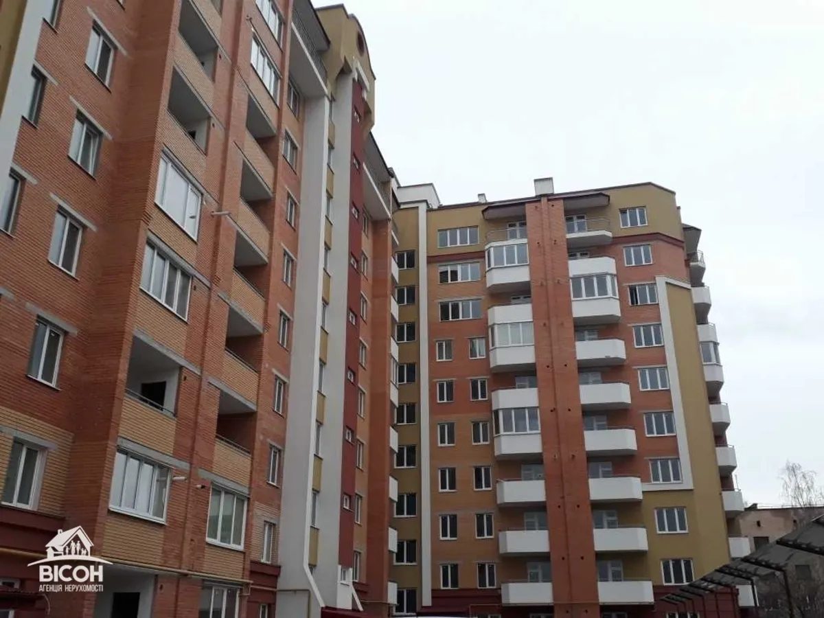 Продаж квартири 3 кімнати, 86 m², 9 пов./10 поверхів. 4, Тролейбусна вул., Тернопіль. 