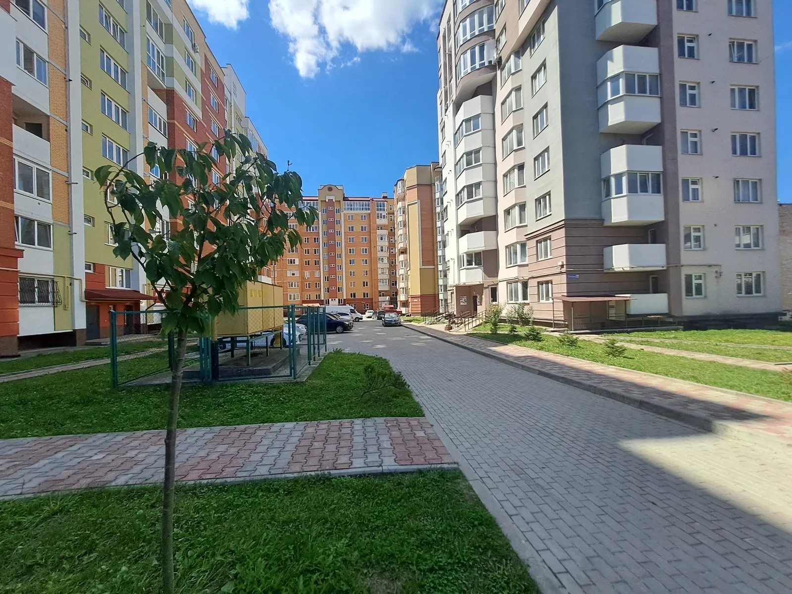 Apartments for sale 1 room, 451 m², 9th fl./10 floors. 4, Troleybusna vulytsya, Ternopil. 