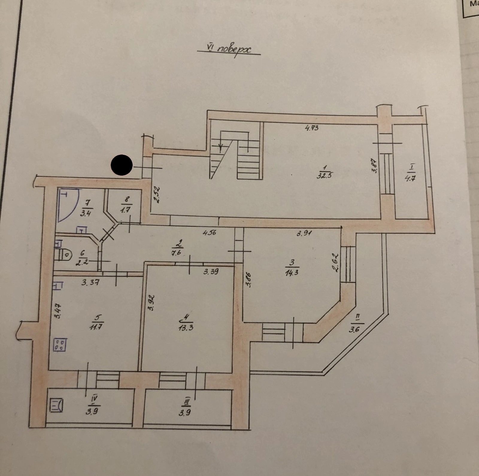 Продаж квартири 5 кімнат, 1327 m², 6 пов./6 поверхів. 18, Репіна вул., Тернопіль. 