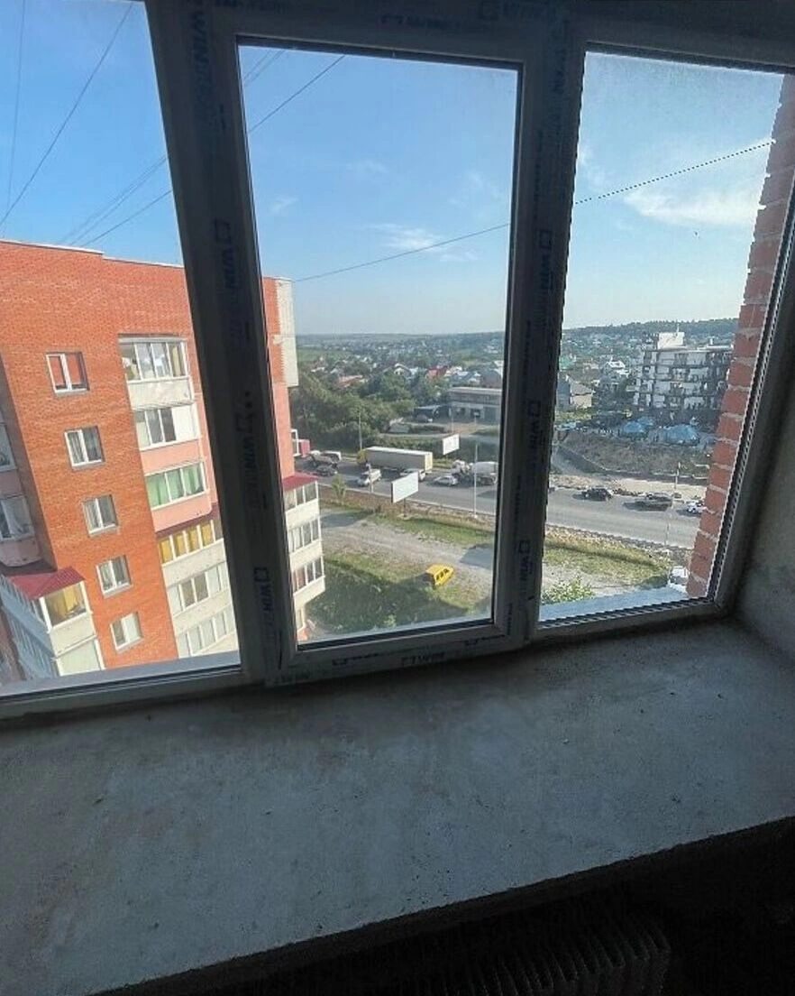 Apartments for sale. 2 rooms, 67 m², 8th floor/10 floors. Budnoho S. vul., Ternopil. 