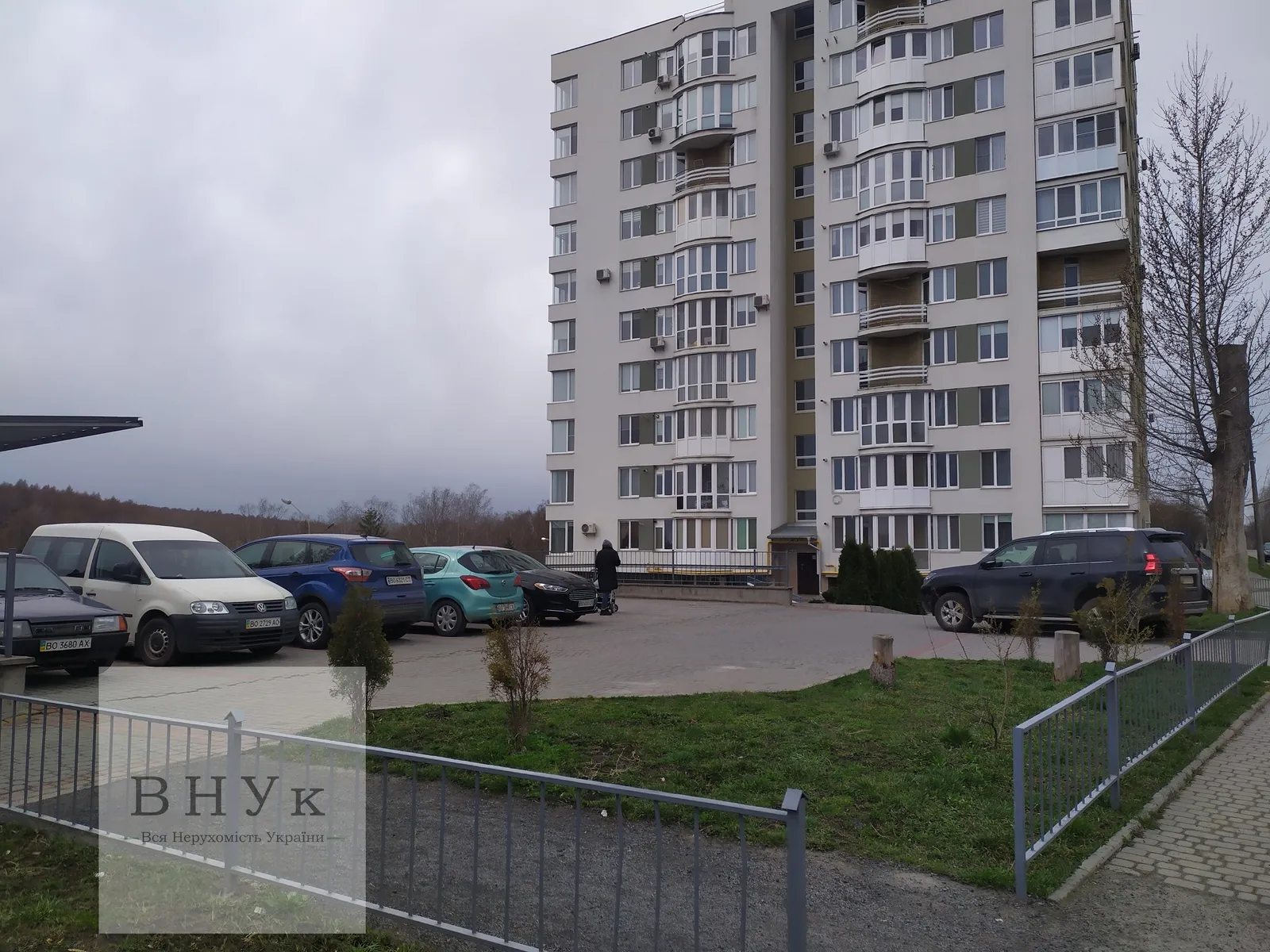 Apartments for sale 2 rooms, 56 m², 7th fl./11 floors. Kutkivtsi  Zolotohirska vul., Ternopil. 