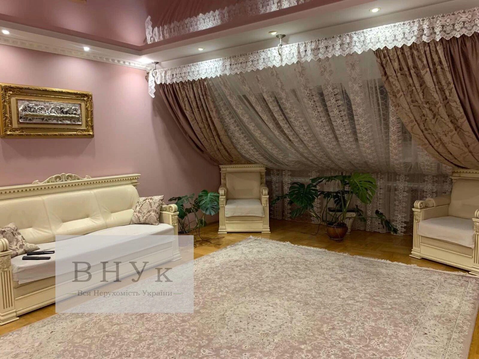 Продаж квартири. 4 rooms, 125 m², 7th floor/8 floors. Степана Бандери проспект, Тернопіль. 