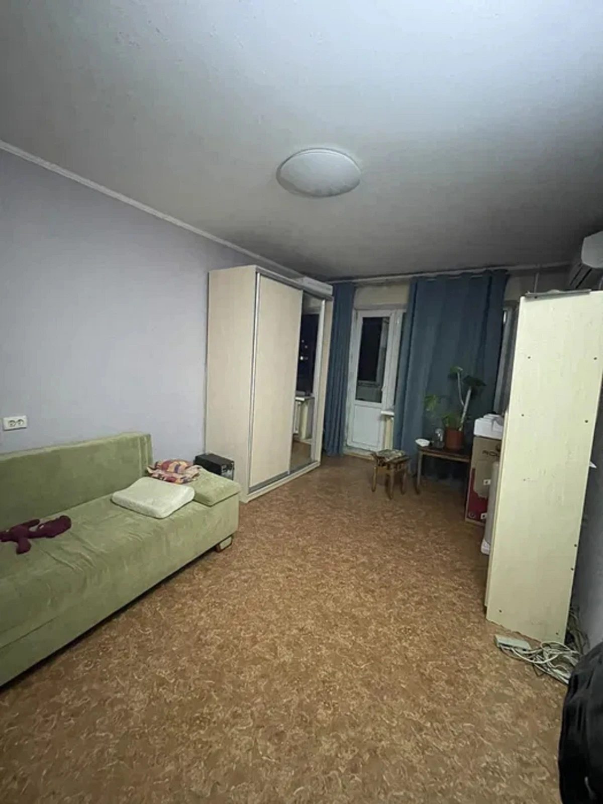 Продаж квартири. 2 rooms, 50 m², 9th floor/9 floors. 34, Королева ул., Одеса. 