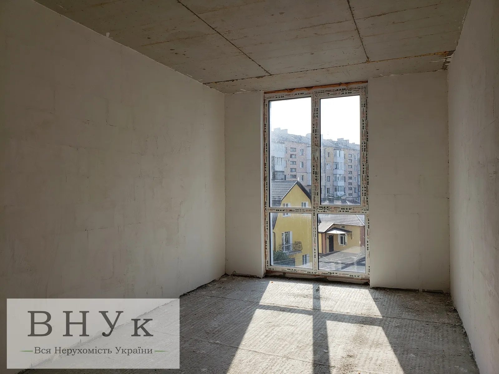 Apartments for sale. 2 rooms, 74 m², 4th floor/6 floors. Petrykivska , Ternopil. 