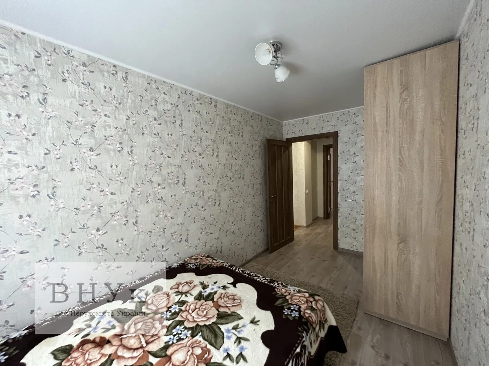 Apartments for sale. 3 rooms, 59 m², 2nd floor/4 floors. Staryy Podil , Ternopil. 