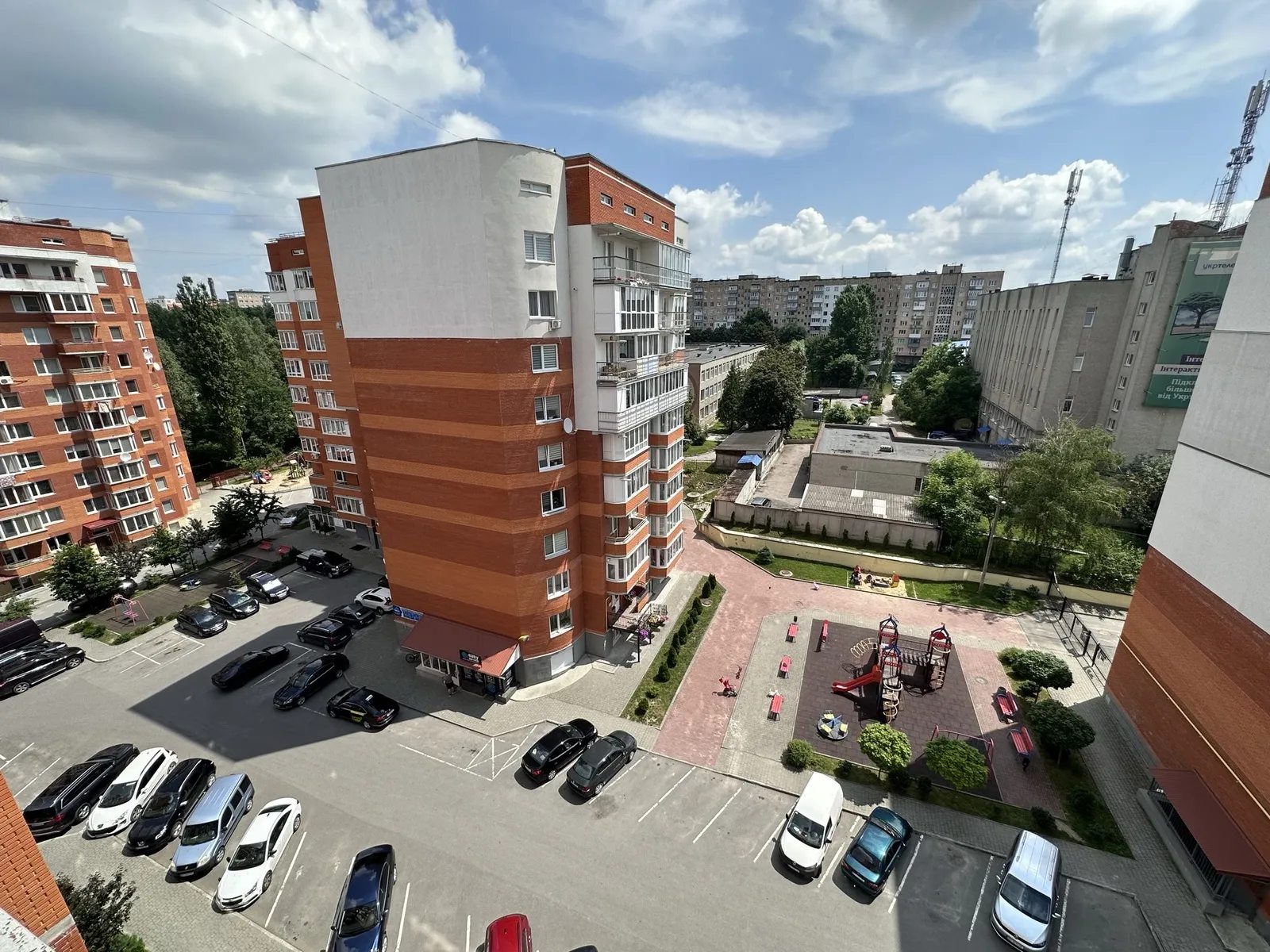 Apartment for rent 2 rooms, 625 m², 8th fl./10 floors. 47, Zluky pr., Ternopil. 