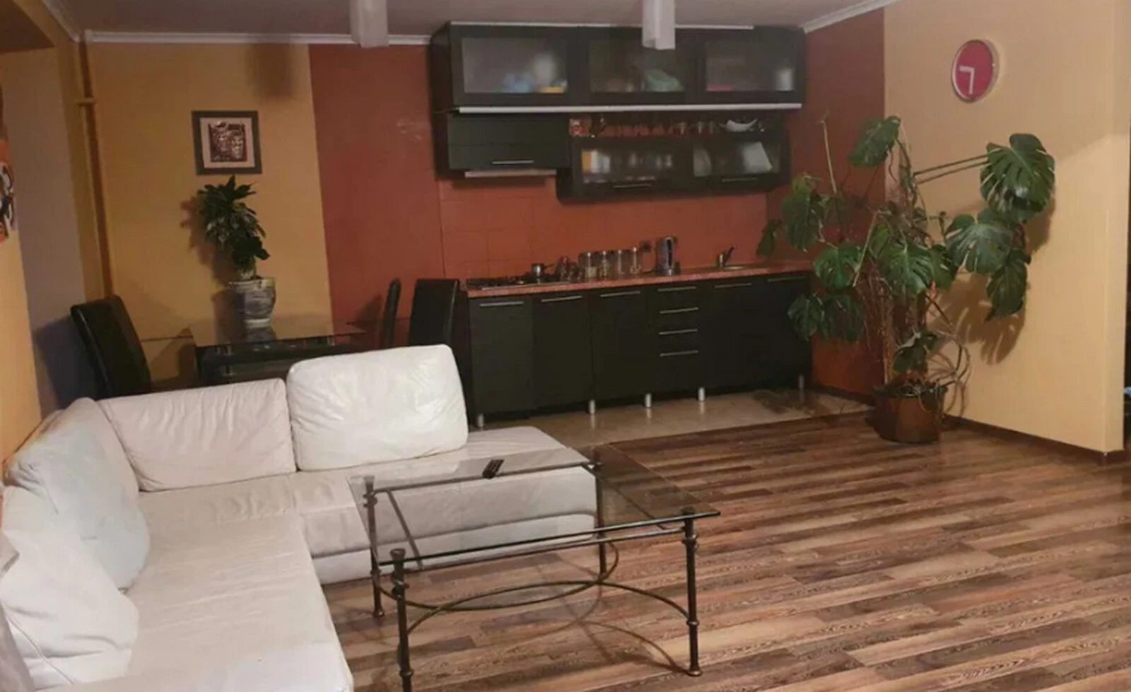 Продаж квартири. 3 rooms, 75 m², 5th floor/6 floors. Тиха вул., Тернопіль. 
