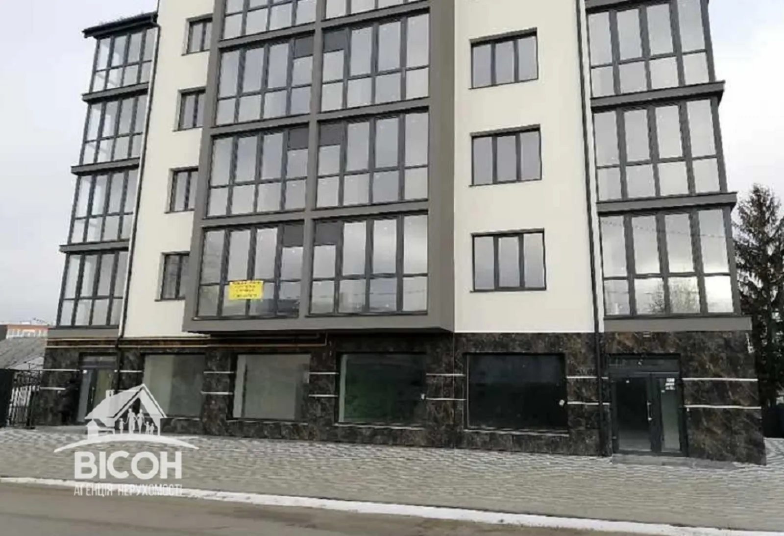 Apartments for sale. 76 m², 5th floor/5 floors. Vyshneva vul., Velykaya Berezovytsa. 
