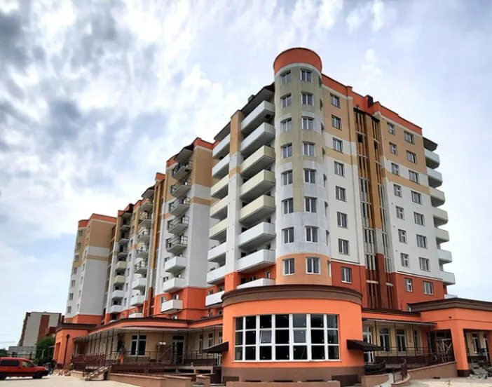 Apartments for sale. 1 room, 42 m², 5th floor/10 floors. Bam, Ternopil. 