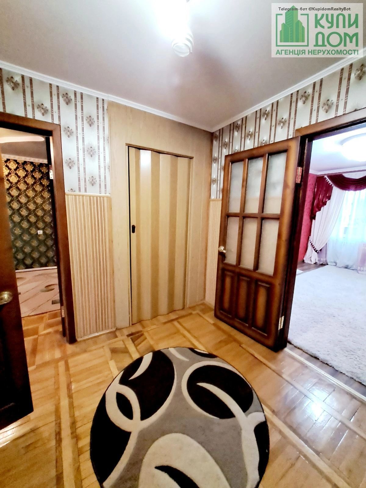 Продаж квартири 5 кімнат, 130 m², 5 пов./5 поверхів. Фортечний (кіровський), Кропивницький. 