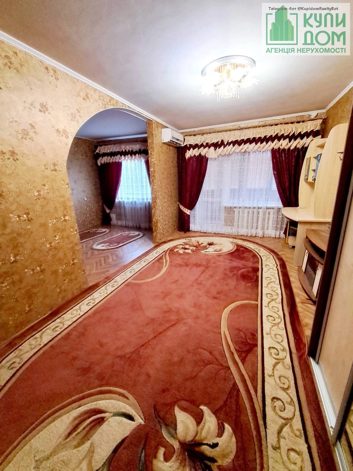 Продаж квартири 5 кімнат, 130 m², 5 пов./5 поверхів. Фортечний (кіровський), Кропивницький. 