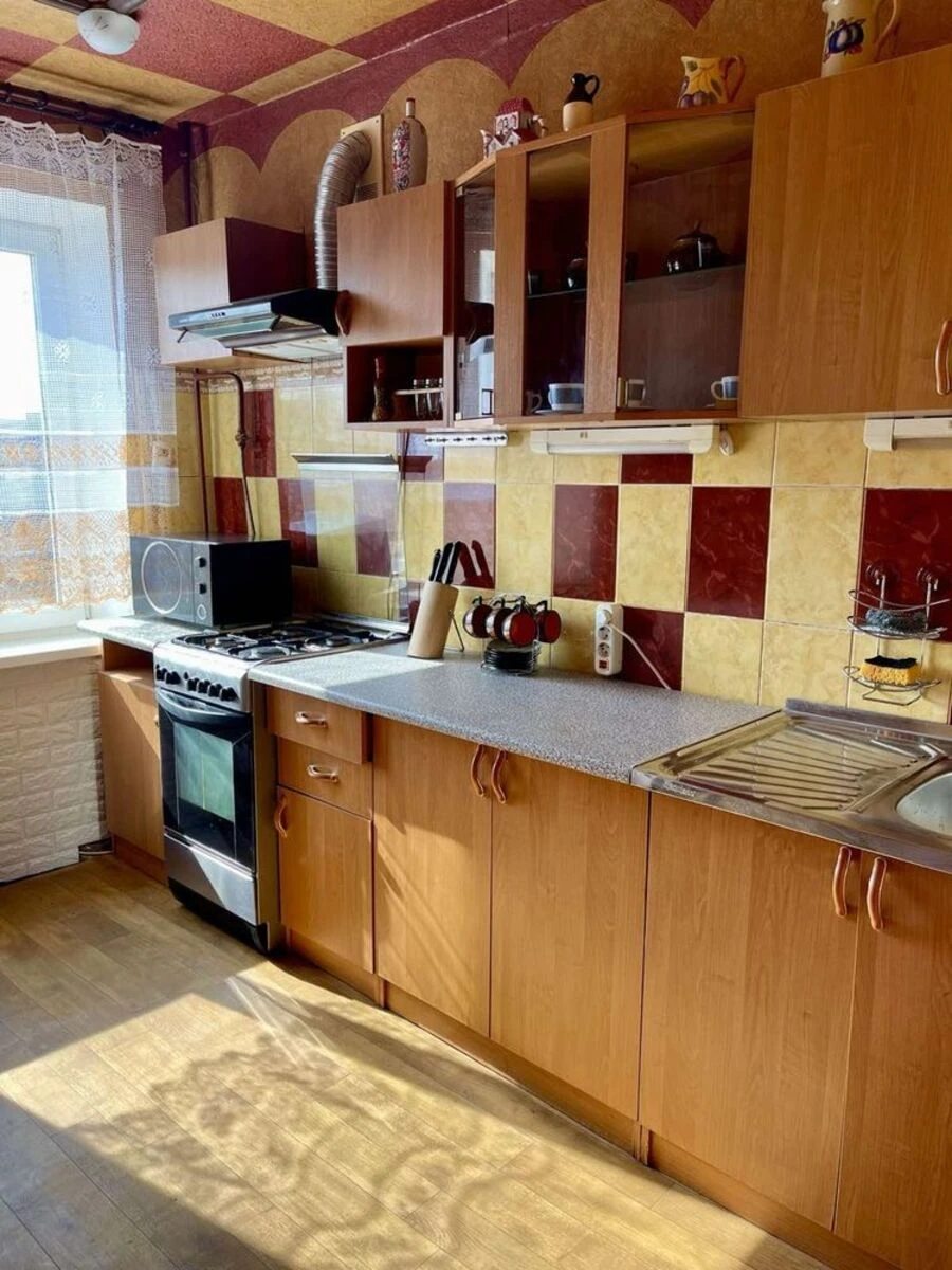 Продаж квартири 1 кімната, 36 m², 7 пов./9 поверхів. Студентський бульвар (Комуністичний) проспект., Кропивницький. 