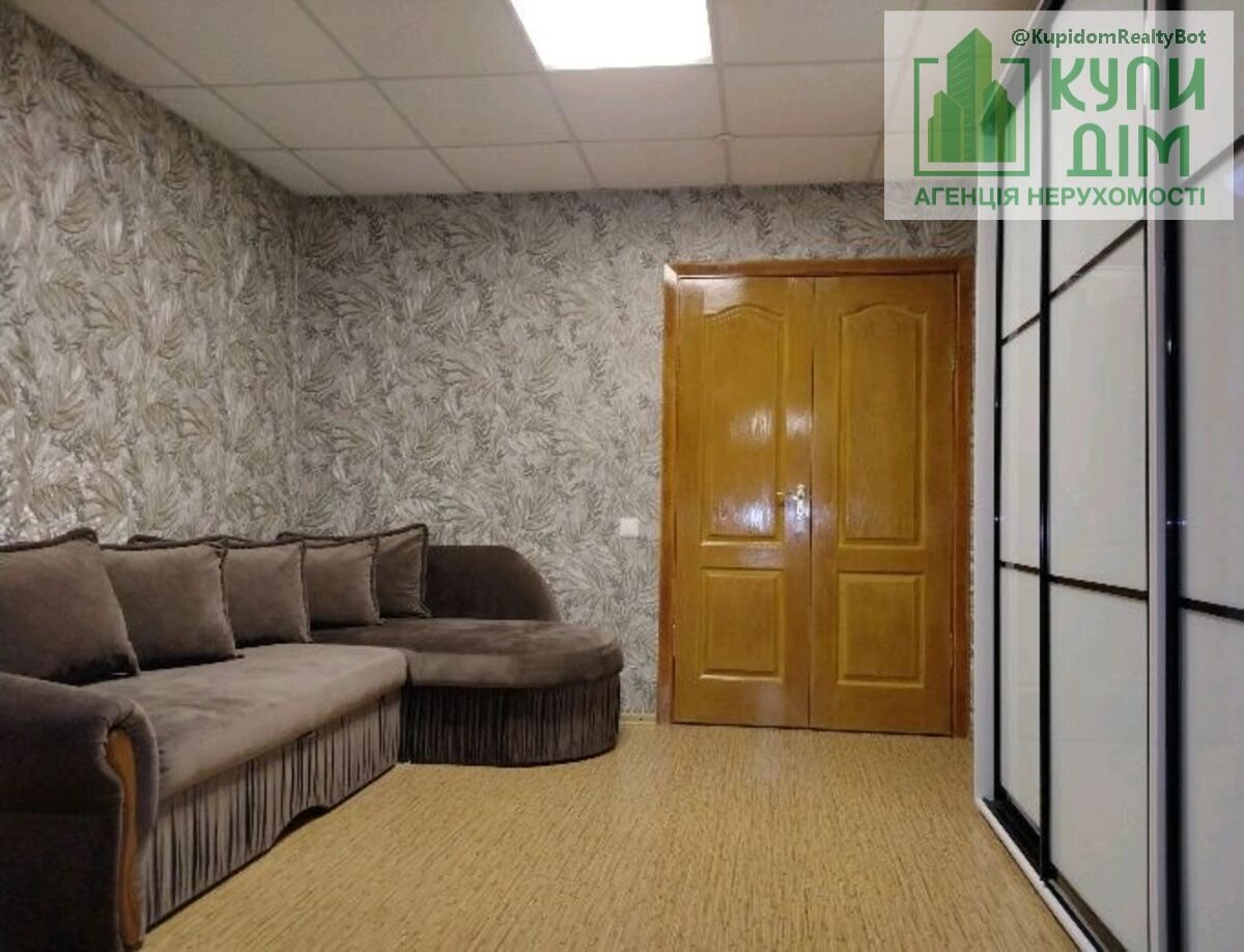 Продаж квартири. 5 rooms, 102 m², 1st floor/1 floor. Фортечний (кіровський), Кропивницький. 