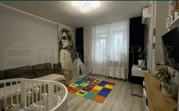 Apartments for sale. 1 room, 39 m². Kozatska vul. 36 B, Chernihiv. 