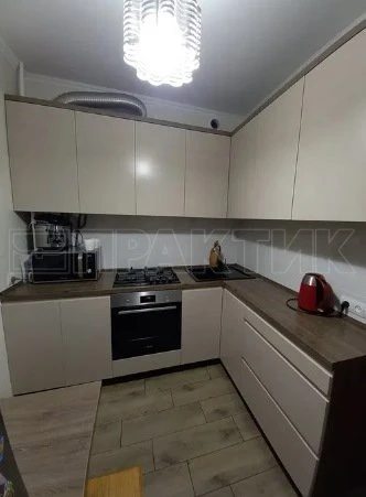 Продаж квартири 2 кімнати, 43 m². Не вказана , Чернігів. 