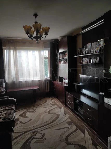 Продажа квартиры. 3 rooms, 63 m². Самострова вул. 9, Чернигов. 
