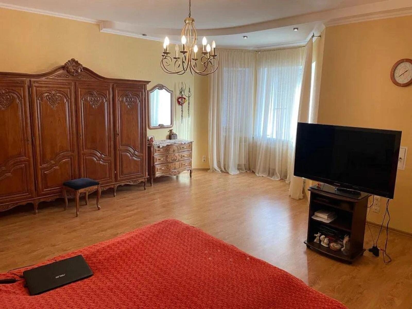 Продам новий розкішний будинок в районі Жадова/Соколівка.