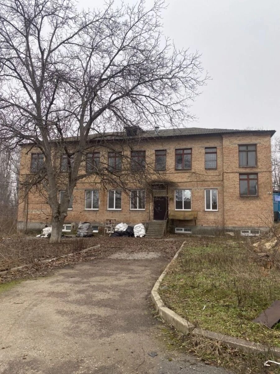 Commercial space for sale. 6500 m², 4 floors. Kropyvnytskyy. 