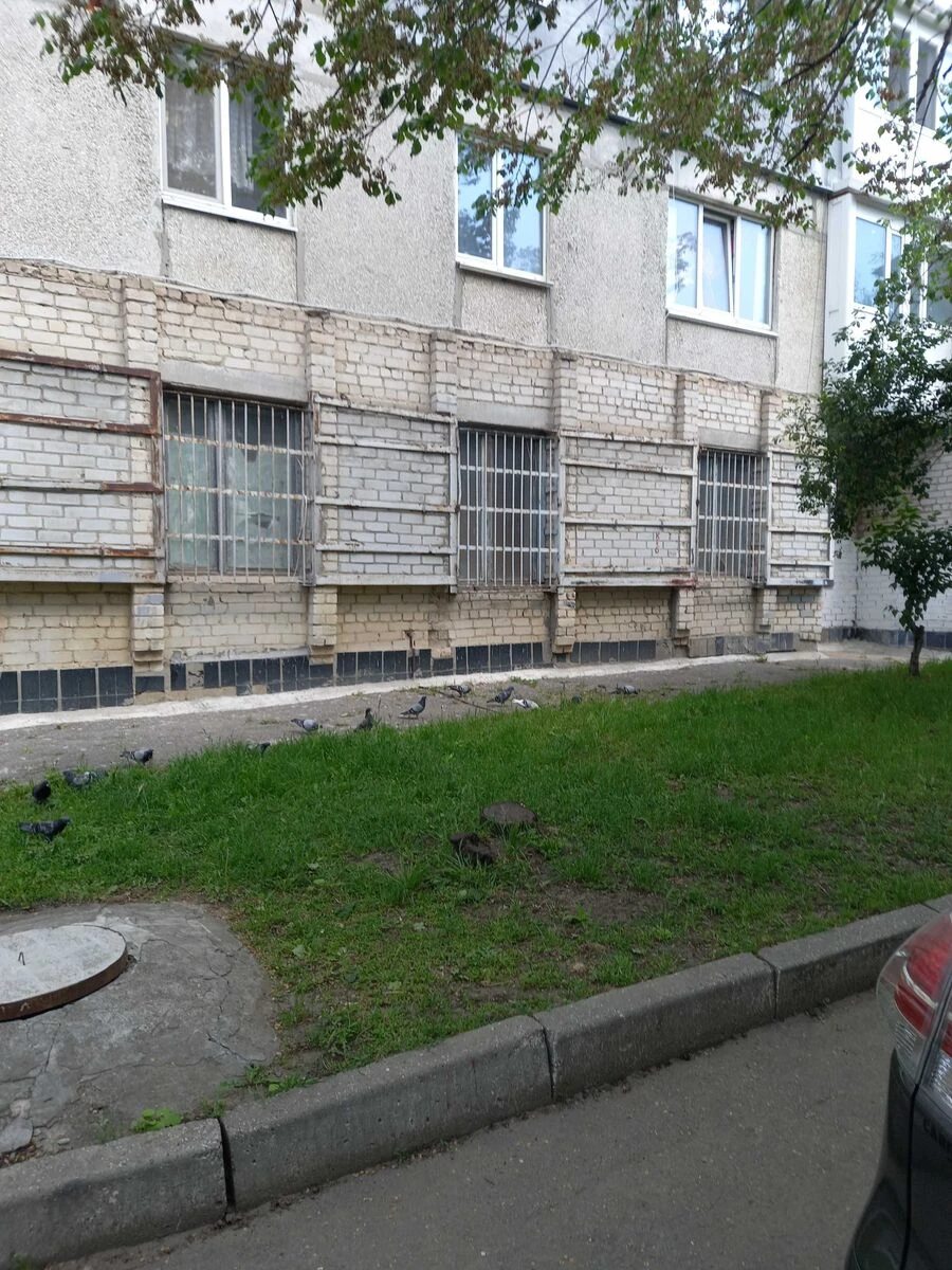 Продаж комерційного приміщення 234 m², 1 пов./9 поверхів. Полтавська вул., Кропивницький. 