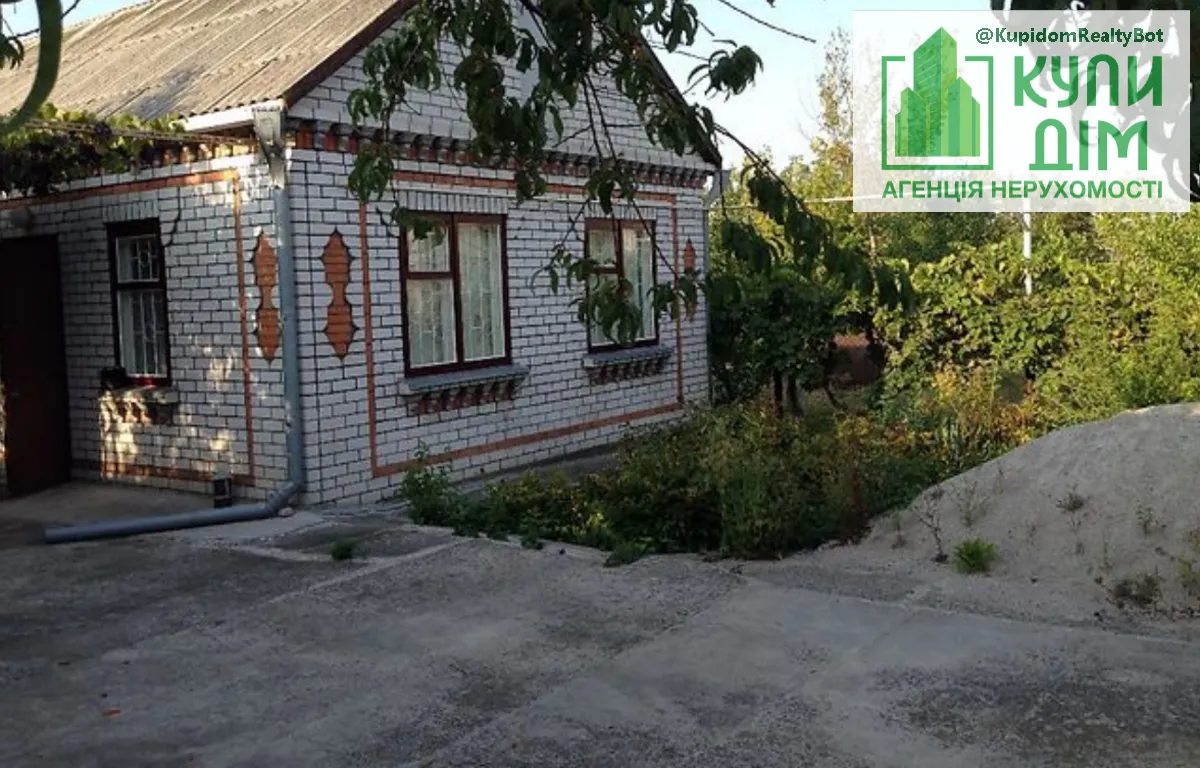 House for sale 180 m², 2 floors. Передмiстя, Kropyvnytskyy. 