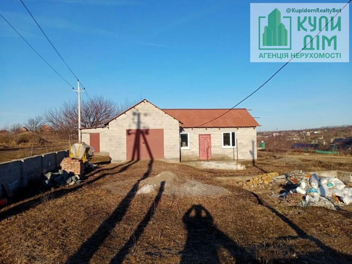 Продаж будинку 60 m², 1 пов.. Дружбы улица, Кропивницький. 