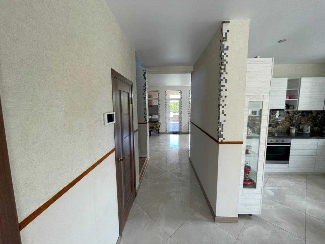 House for sale. 4 rooms, 151 m², 2 floors. Pidhirtsi. 