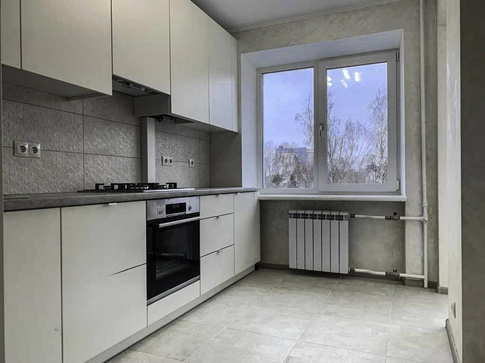 Apartments for sale. 2 rooms, 50 m², 6th floor/9 floors. Orlyka Hetmana vul., Ternopil. 