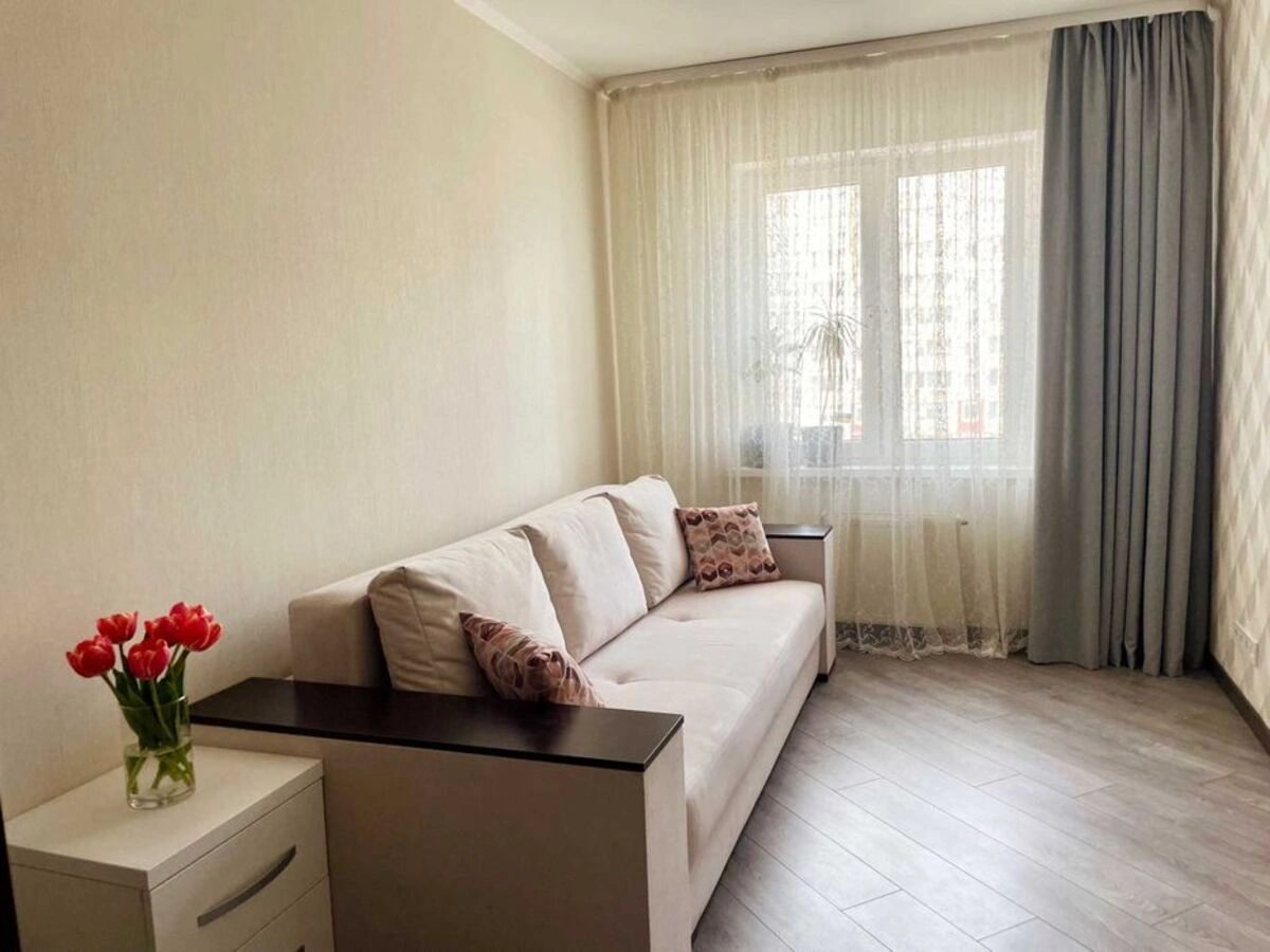 Продаж квартири. 2 rooms, 68 m², 4th floor/10 floors. 34, Європейська , Вишневе. 