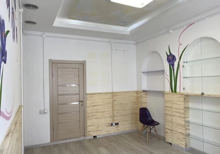 Commercial space for sale 85 m², 1st fl./4 floors. 75, Kanatnaya ul., Odesa. 