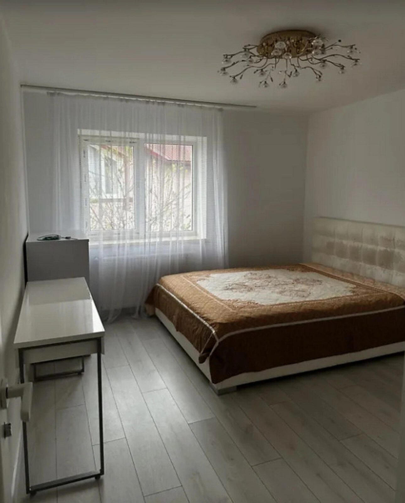 House for sale. 90 m², 2 floors. Sakharnyy zavod, Ternopil. 