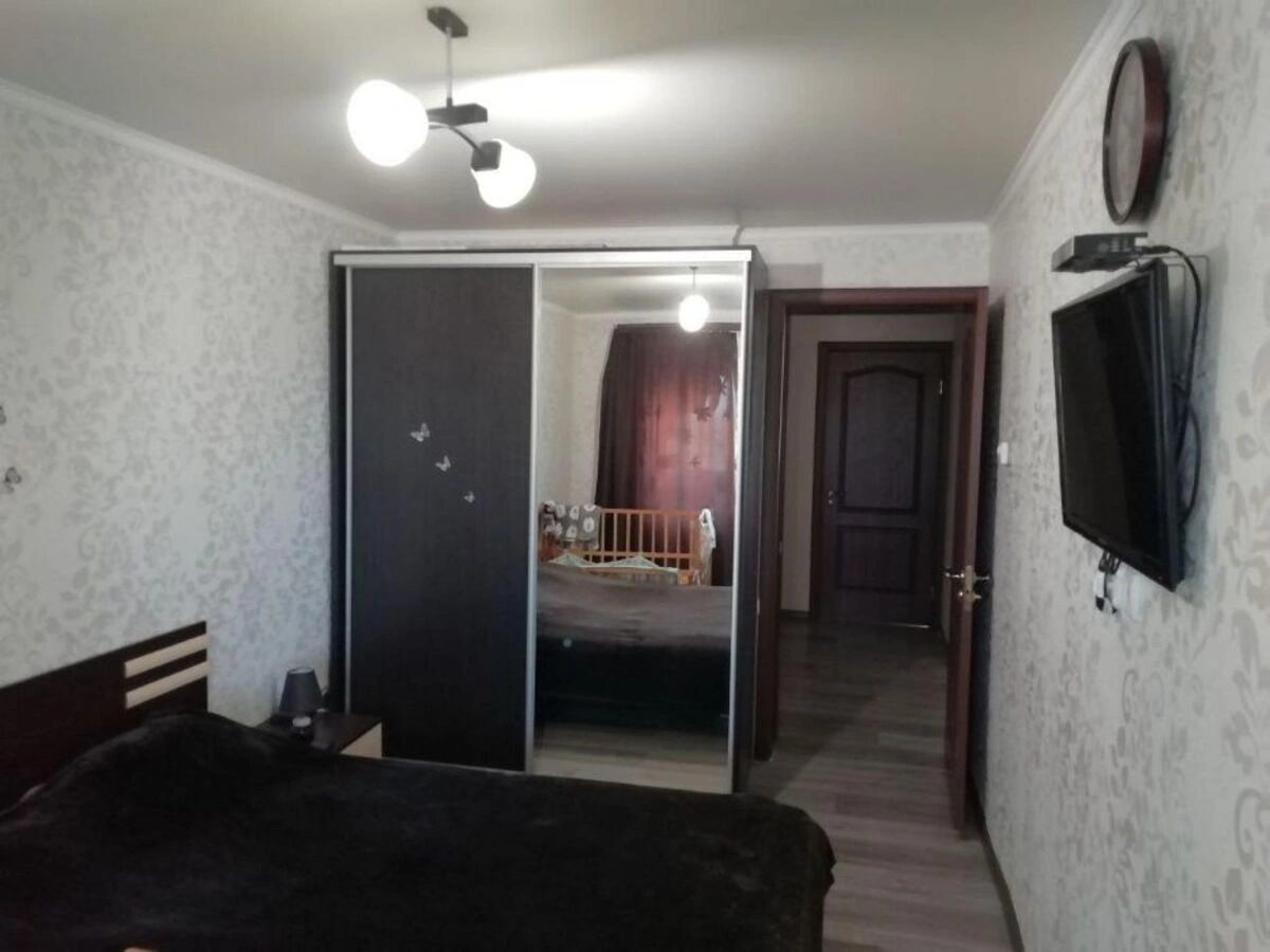 Продаж квартири. 3 rooms, 65 m², 9th floor/9 floors. Фортечний (кіровський), Кропивницький. 