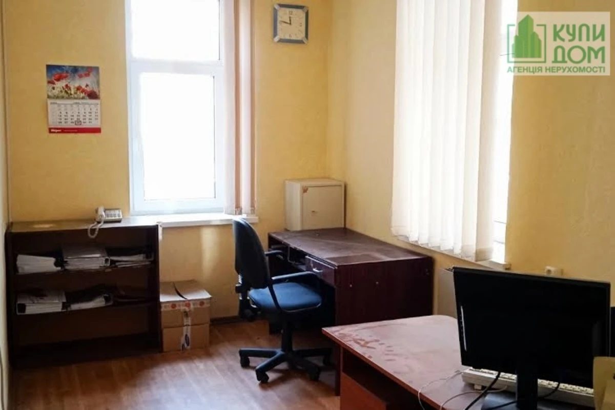 Office for sale. 90 m², 2nd floor/2 floors. 3, Pavla Buta Budennoho pereulok, Kropyvnytskyy. 