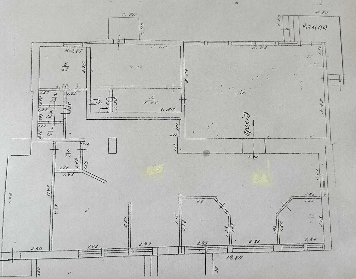 Продаж комерційного приміщення 220 m², 1 пов./1 пов.. Вулиця Героїв Рятувальників - (Волкова) , Кропивницький. 