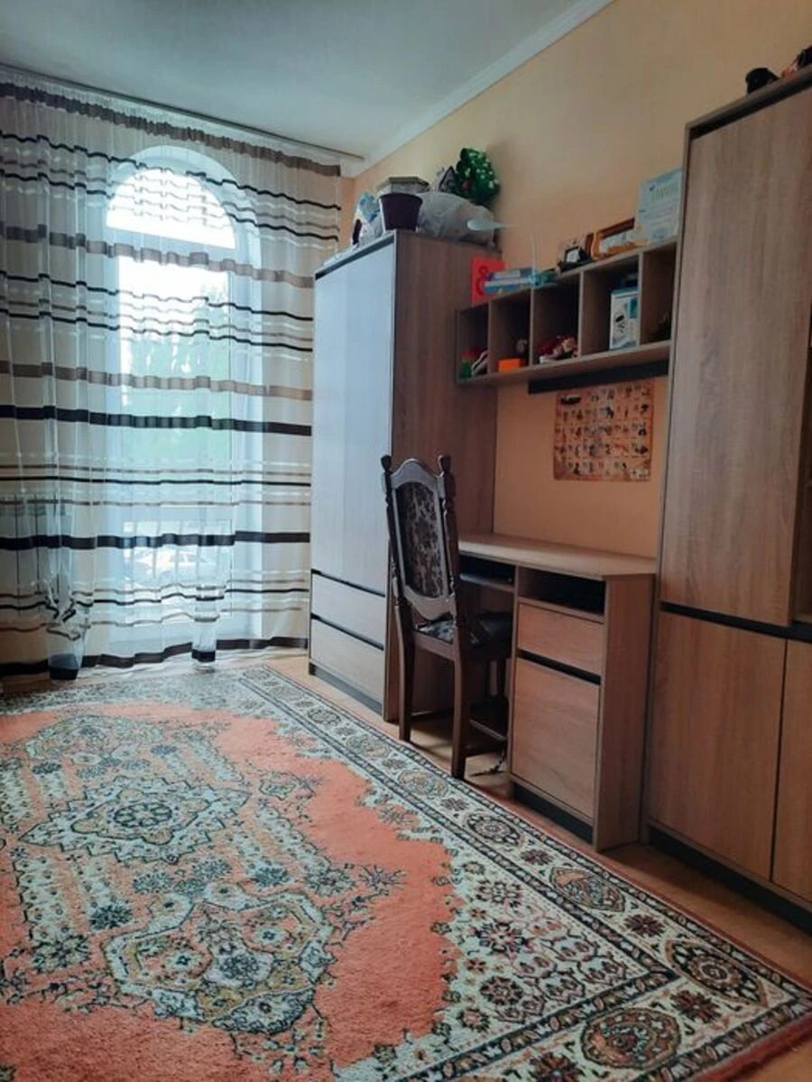 House for sale 130 m², 3 floors. Haharina vul., Kropyvnytskyy. 