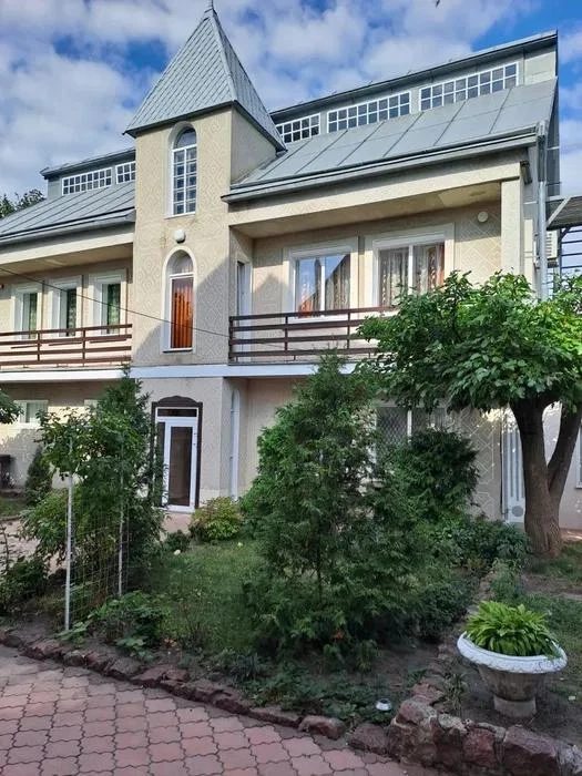 Продаж будинку 140 m², 2 поверхи. Фортечний (кіровський), Кропивницький. 