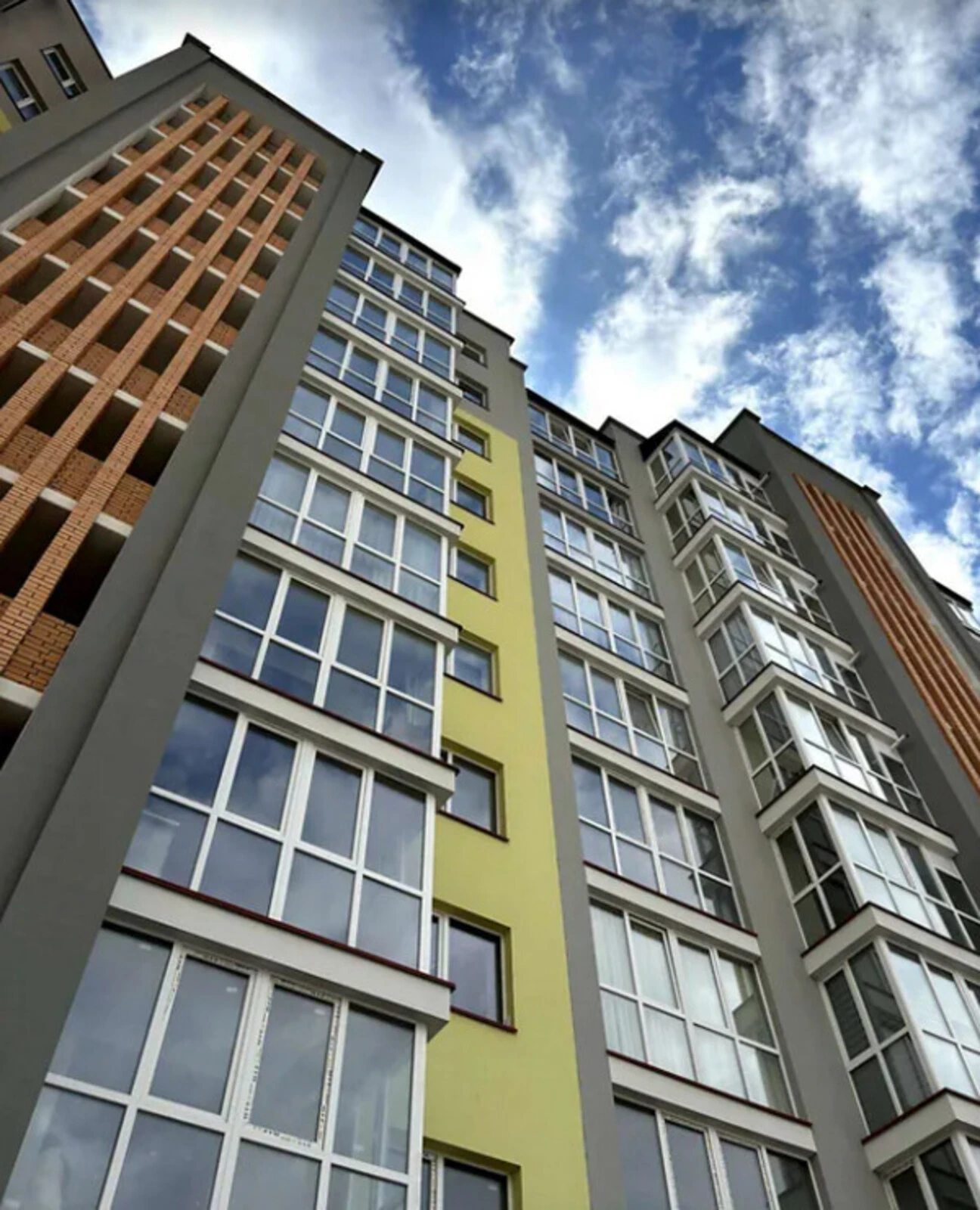 Продаж квартири. 3 rooms, 98 m², 9th floor/10 floors. Аляска, Тернопіль. 