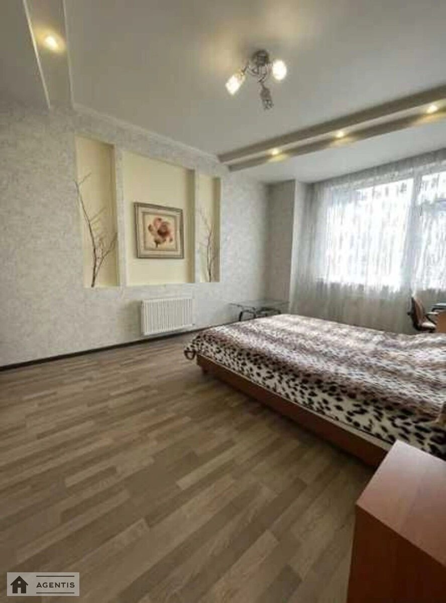 Здам квартиру. 2 rooms, 58 m², 3rd floor/9 floors. Берестейський просп. (Перемоги), Київ. 