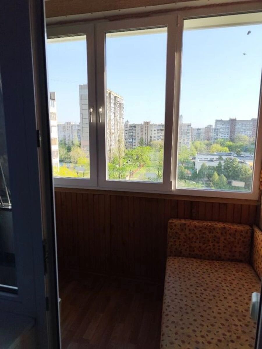Apartment for rent. 2 rooms, 45 m², 7th floor/9 floors. Ozerna, Kyiv. 