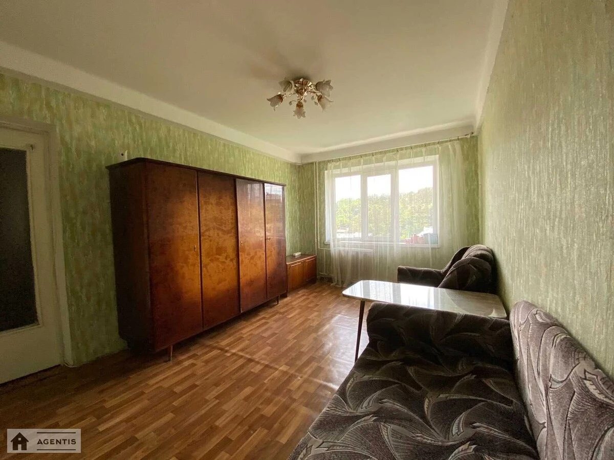 Сдам квартиру. 2 rooms, 45 m², 7th floor/9 floors. Кавказская, Киев. 