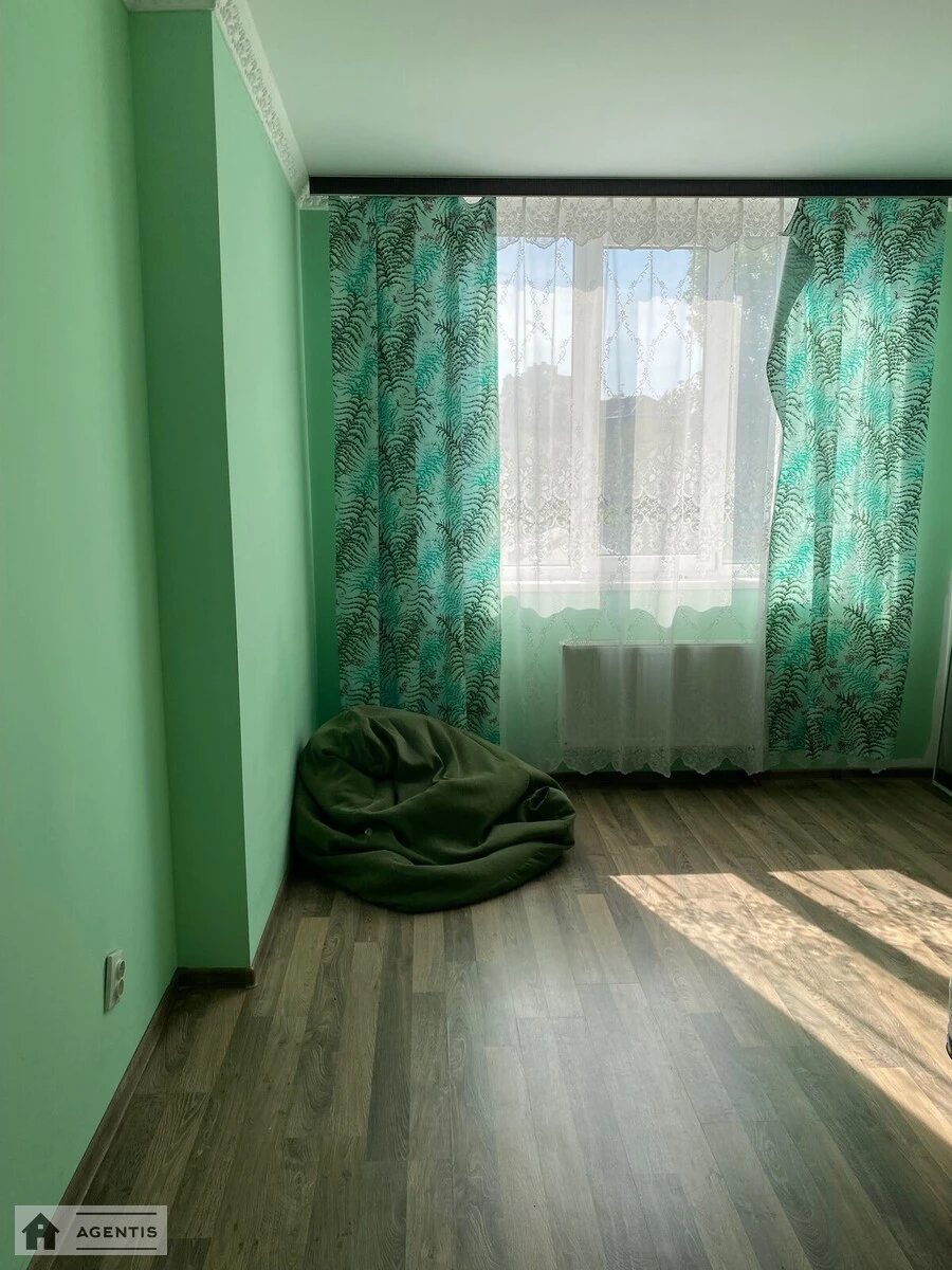 Apartment for rent. 1 room, 45 m², 6th floor/25 floors. 7, Lobachevskogo 7, Kyiv. 